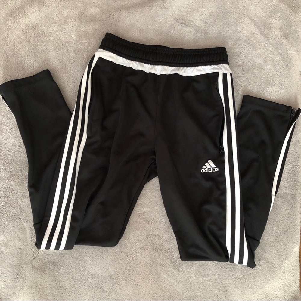 Black Adidas joggers
